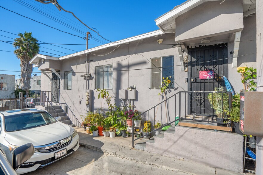 More Photos Of 2440 Wabash Ave, Los Angeles Apartments For Sale