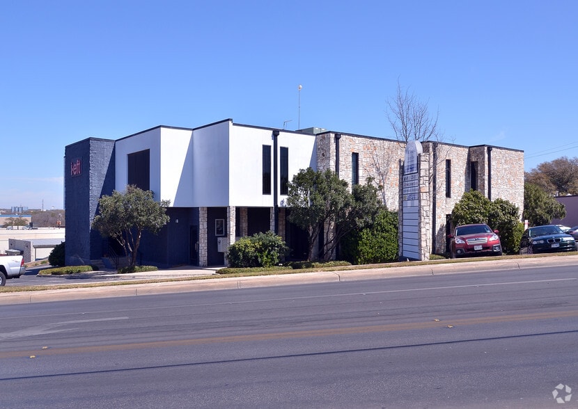 Primary Photo Of 12002 Warfield St, San Antonio Loft Creative Space For Lease
