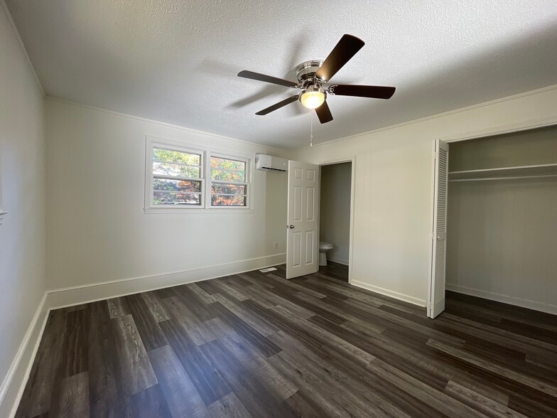 More Photos Of , Spartanburg Unknown For Sale