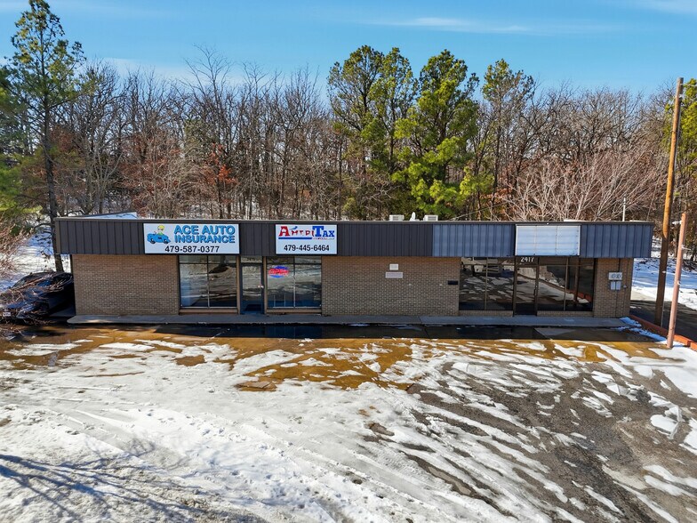 Primary Photo Of 2417 N College Ave, Fayetteville Freestanding For Lease