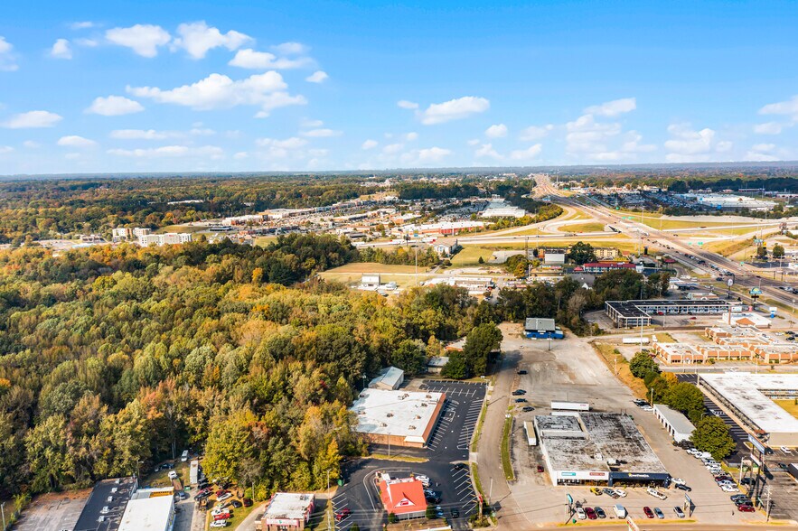 More Photos Of 23 Heritage Sq, Jackson Freestanding For Sale