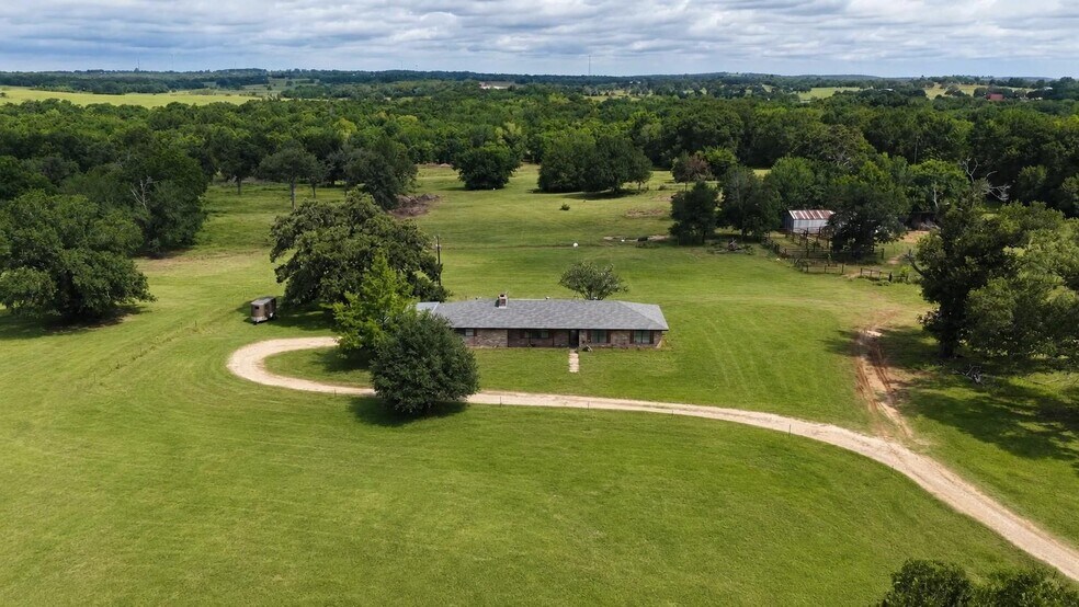 More Photos Of 632 County Road 340A, Milano Land For Sale