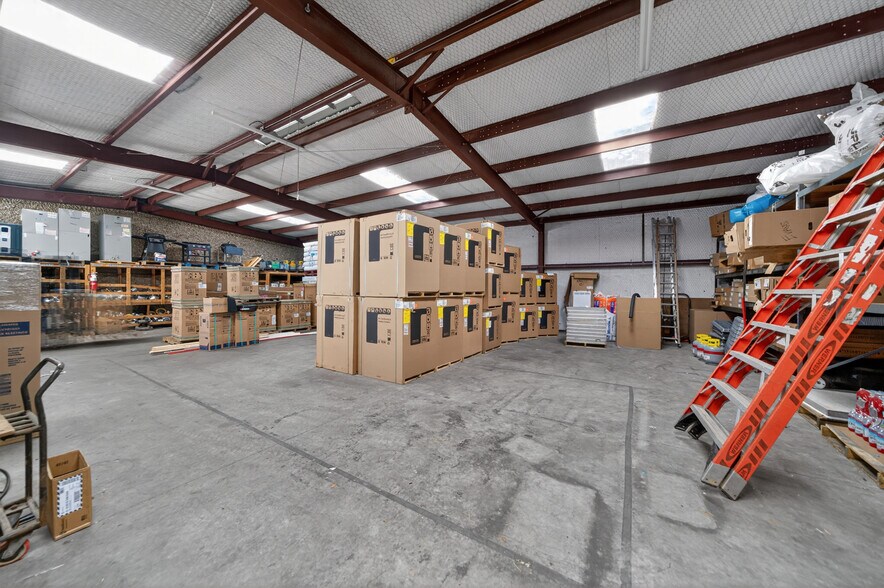 More Photos Of 3484 FM 2813, Flint Warehouse For Sale