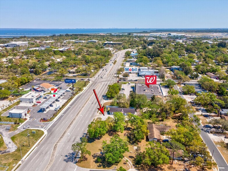 More Photos Of 2965 Roosevelt Blvd, Clearwater Office For Sale