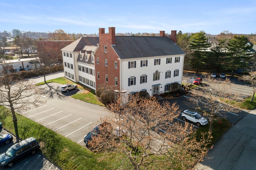 More Photos Of 7 Federal St, Danvers Office For Sale
