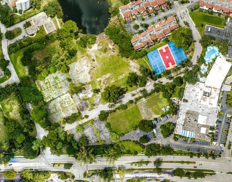 More Photos Of 6300 Racquet Club Dr, Fort Lauderdale Land For Sale