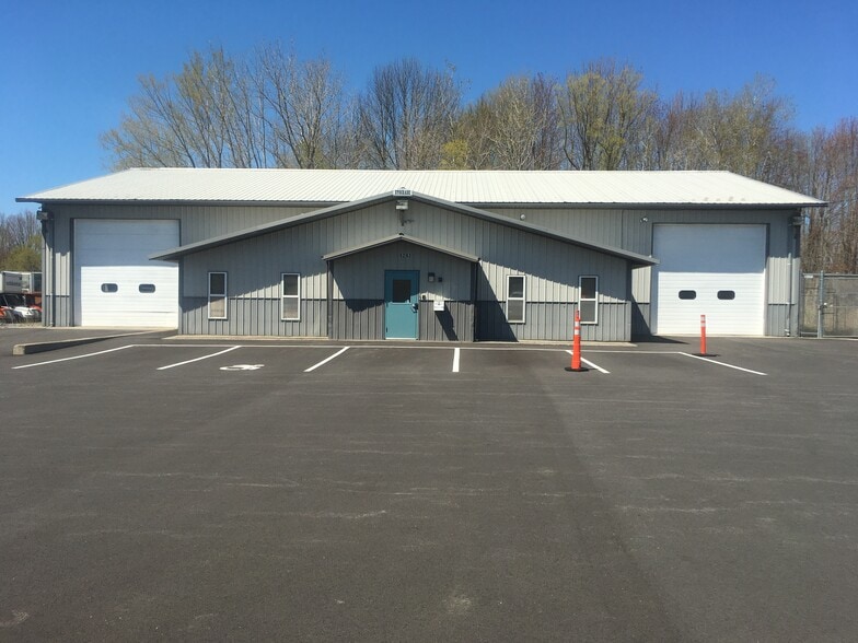 More Photos Of 6263 Taft Rd, Syracuse Warehouse For Lease