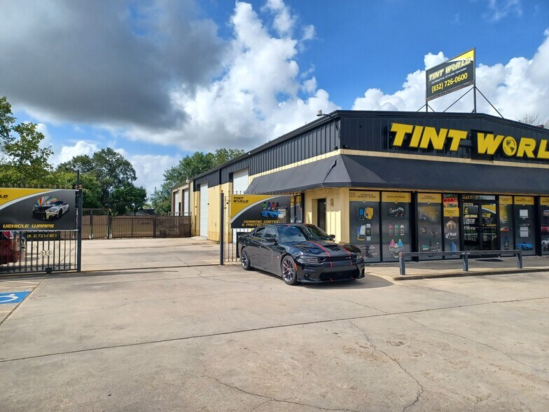 More Photos Of 2007 Us-90-alt, Missouri City Light Manufacturing For Sale