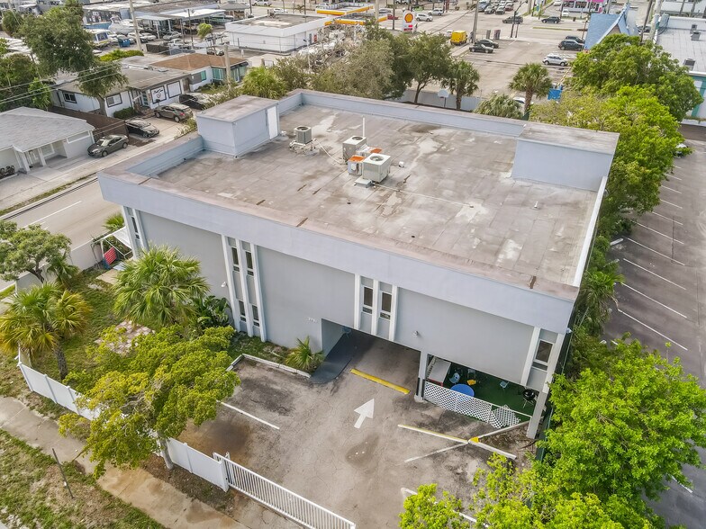 More Photos Of 2751 Van Buren St, Hollywood Schools For Sale