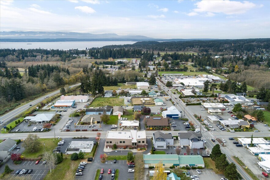 More Photos Of 5589 Harbor Road Rd, Freeland Office Residential For Sale