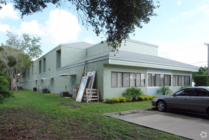 More Photos Of 2235 N Courtenay Pky, Merritt Island Medical For Sale