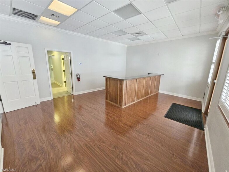More Photos Of 1531 Hendry St, Fort Myers Loft Creative Space For Sale
