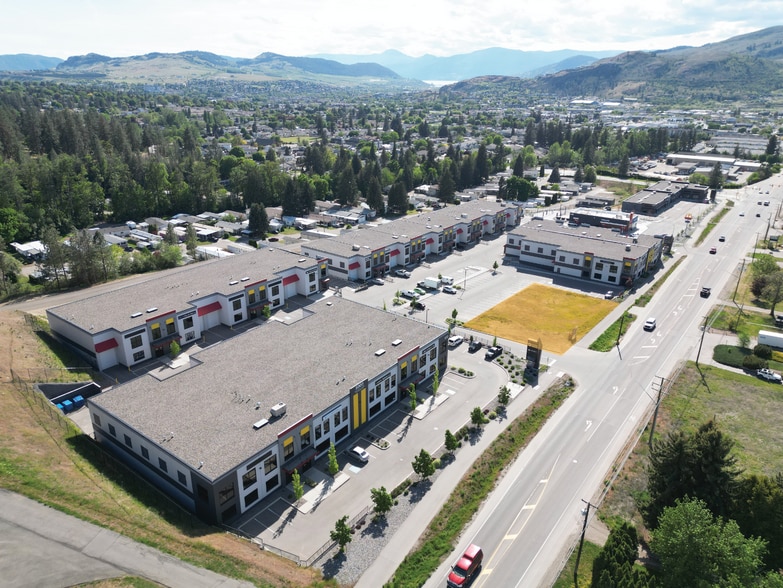 Primary Photo Of 4960 Silver Star Rd, Vernon Storefront For Lease