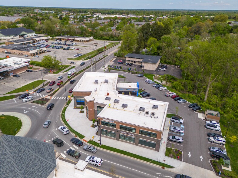 More Photos Of 1701 E 116th St, Carmel Storefront Retail Residential For Lease