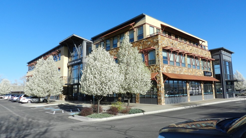 More Photos Of 1404 Hawk Pky, Montrose Medical For Lease