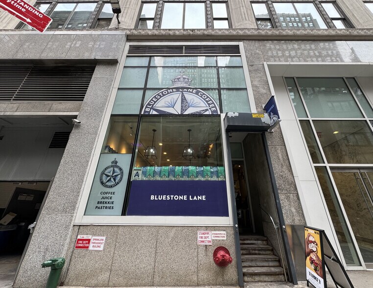 Primary Photo Of 131 W 37th St, New York Apartments For Lease