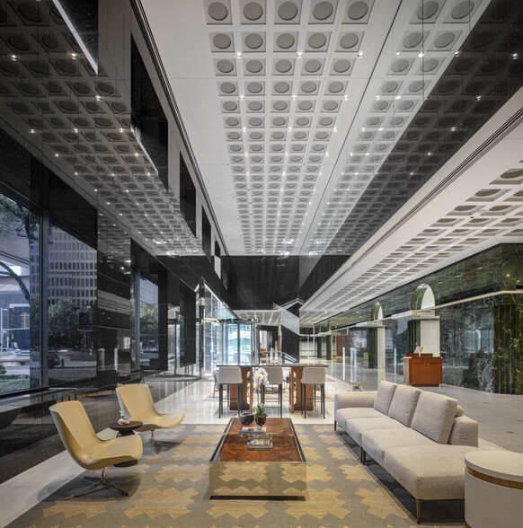 More Photos Of 1000 Louisiana St, Houston Office For Lease