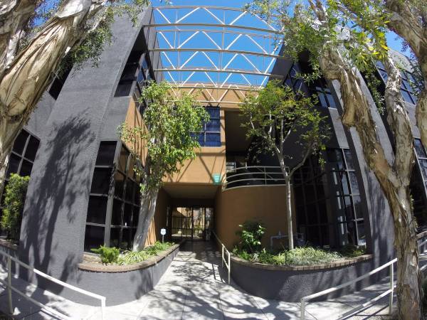 More Photos Of 20941-20945 Devonshire St, Chatsworth Medical For Lease