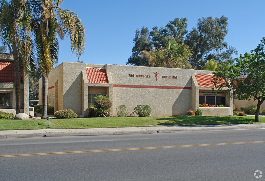 More Photos Of 750 E Latham Ave, Hemet Medical For Sale