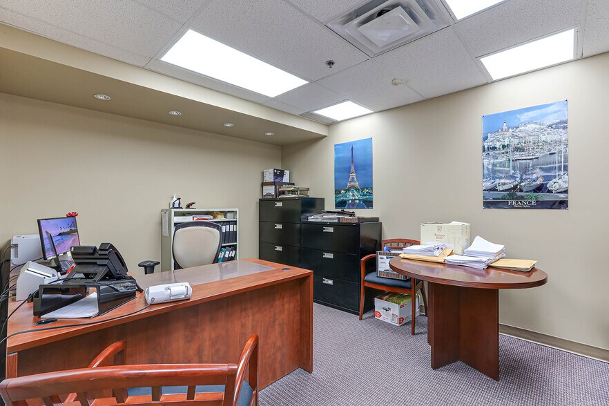 More Photos Of 12520 Horseshoe Way, Richmond Warehouse For Lease