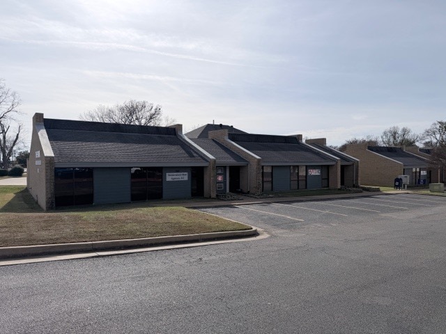 More Photos Of 4411 Old Bullard Rd, Tyler Office For Lease