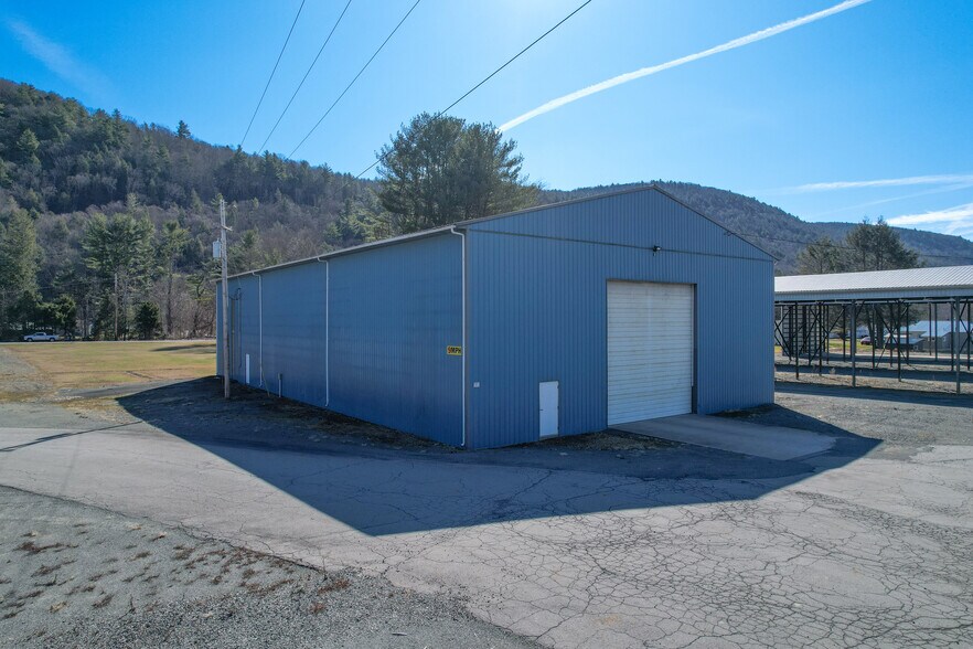 More Photos Of 158 La Barre St, Hancock Warehouse For Sale