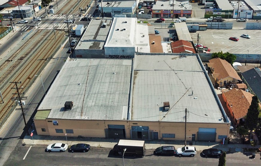 Primary Photo Of 1668-1680 E 40th St, Los Angeles Manufacturing For Lease