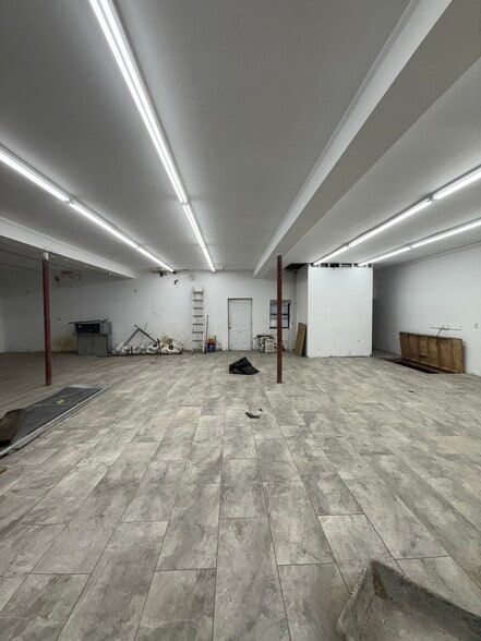 More Photos Of 201-205 Broad St, Staten Island Storefront For Lease