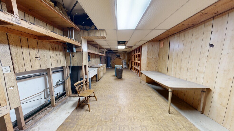 More Photos Of 1005 E Grand Ave, Hot Springs Unknown For Lease