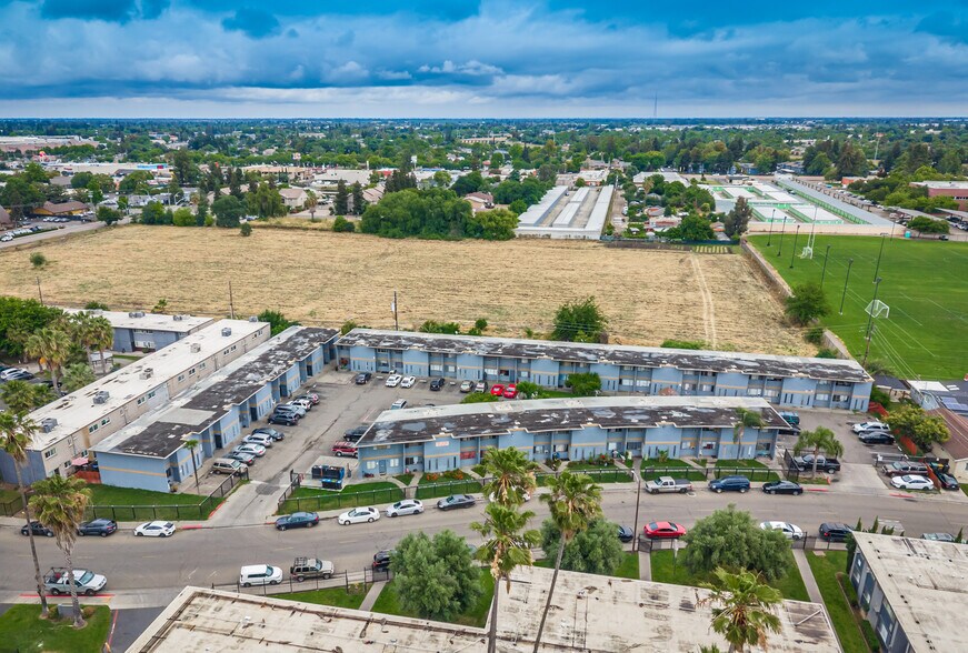 More Photos Of 4304 Manchester Ave, Stockton Apartments For Sale