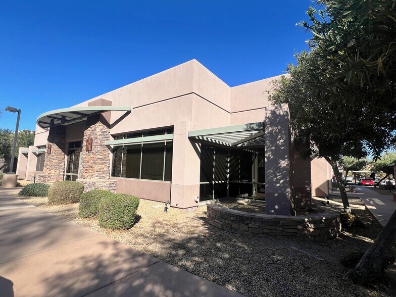 More Photos Of 6677 W Thunderbird Rd, Glendale Medical For Sale