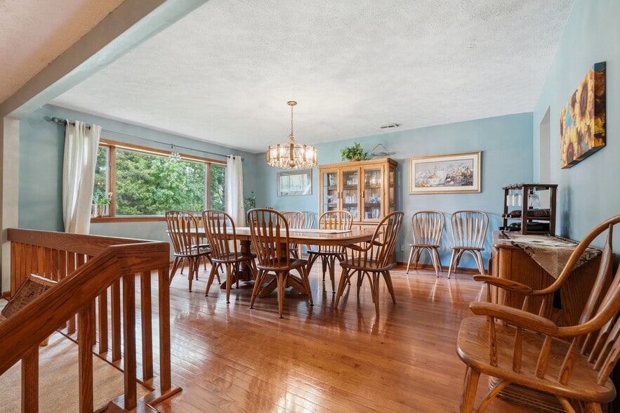 More Photos Of 11032 Grand River Rd, Brighton Office Residential For Sale