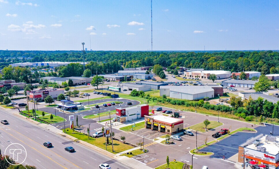 More Photos Of 2041 Whitten Rd, Memphis Auto Repair For Sale