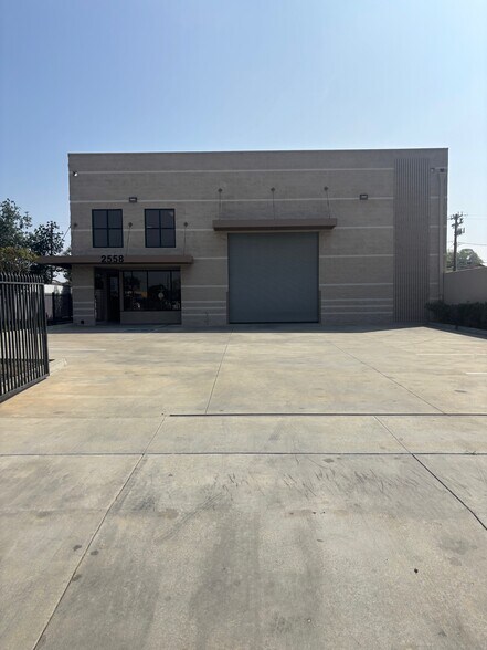 Primary Photo Of 2558 Strozier Ave, South El Monte Warehouse For Lease