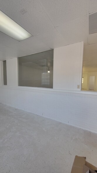 More Photos Of 900 Highway 3, League City Freestanding For Sale