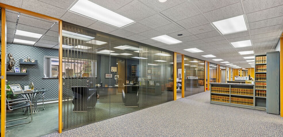 More Photos Of 60 E Us Highway 46, Fairfield Flex For Sale