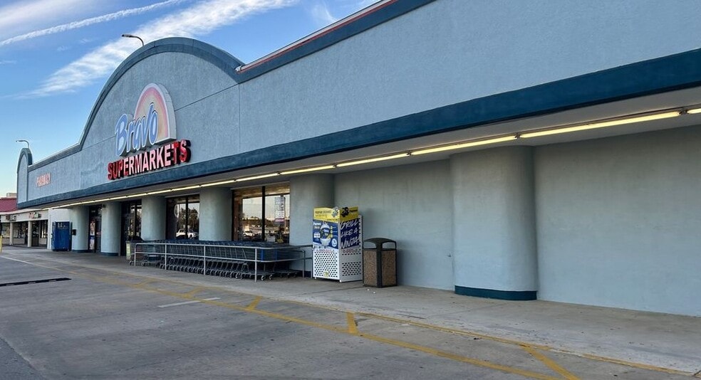 More Photos Of 2413 Enterprise Rd, Orange City Unknown For Lease