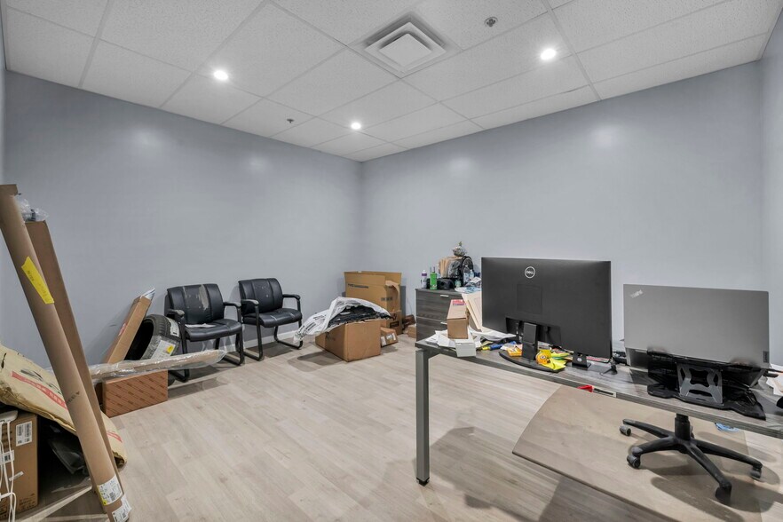 More Photos Of 1025 E Fifth Ave, Columbus Warehouse For Lease