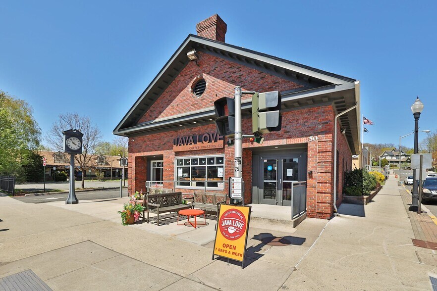 More Photos Of 50 Lafayette Ave, Suffern Freestanding For Sale