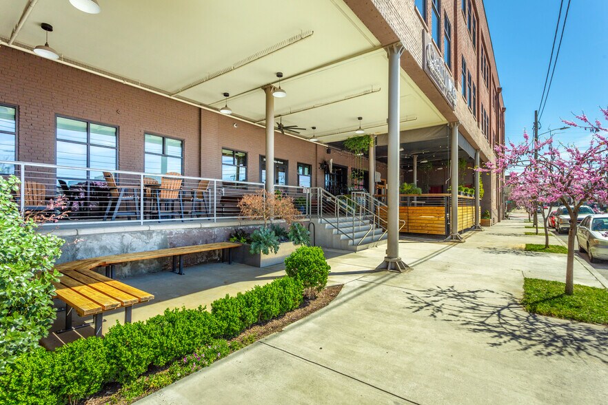 More Photos Of 201 W Main St, Chattanooga Office Residential For Sale