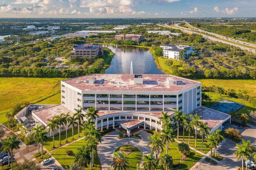 More Photos Of 1500 Concord Ter, Sunrise Unknown For Lease