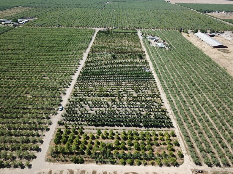 More Photos Of Wisconsin Ave, Arbuckle Land For Sale