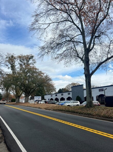 More Photos Of 6270 McDonough Dr, Norcross Unknown For Lease