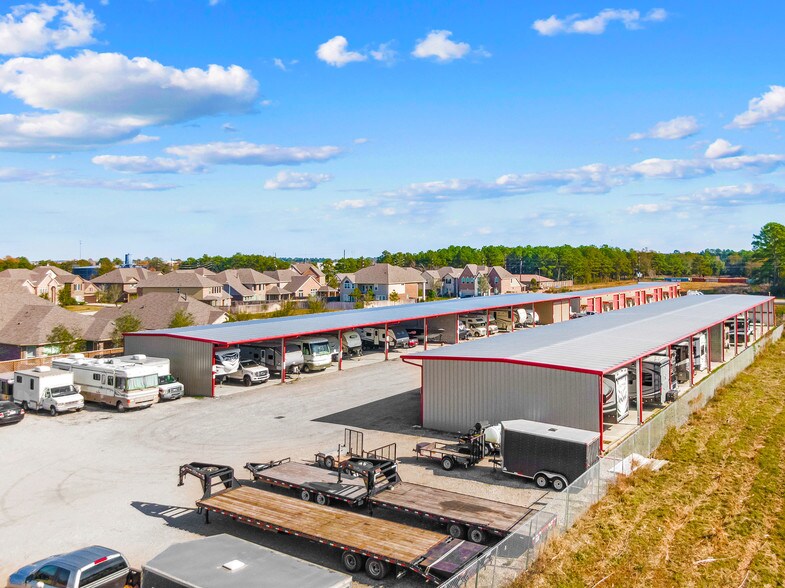 More Photos Of 18207 N Eldridge Pky, Tomball Warehouse For Lease