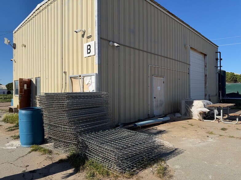 More Photos Of 20180 Spence Rd, Salinas General Retail For Sale