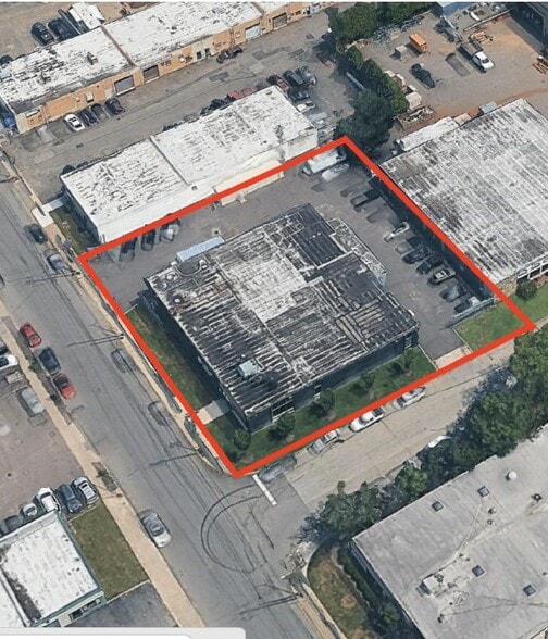 More Photos Of 95 Brook Ave, Deer Park Warehouse For Sale