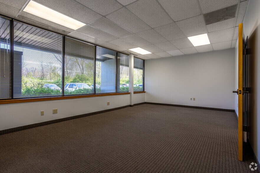 More Photos Of 3700 Corporate Dr, Columbus Office For Lease