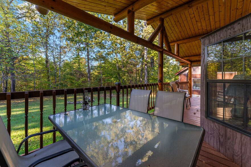 More Photos Of 228 Pattie Gap Rd, Philadelphia Apartments For Sale