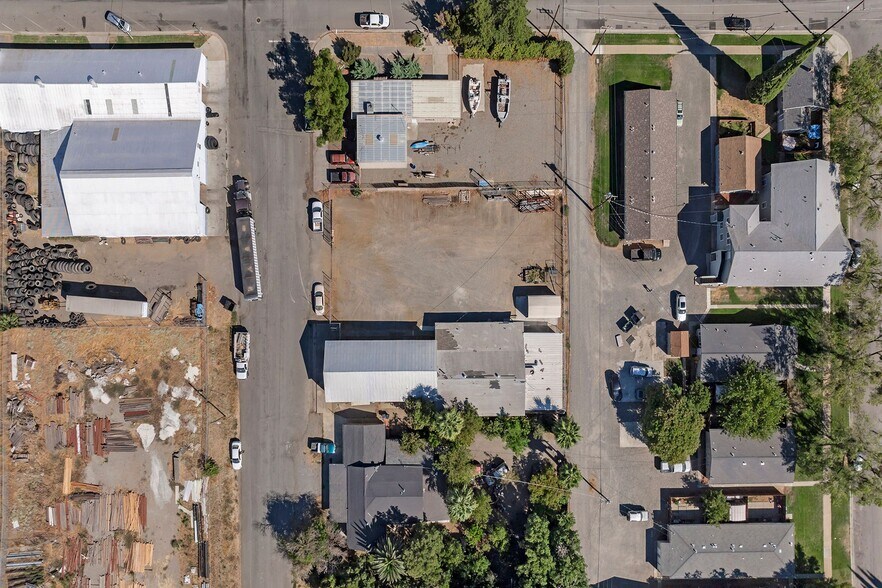 More Photos Of 128 S Colusa St, Willows Specialty For Lease