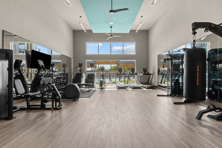 More Photos Of 120 Boselli Way, Georgetown Apartments For Lease